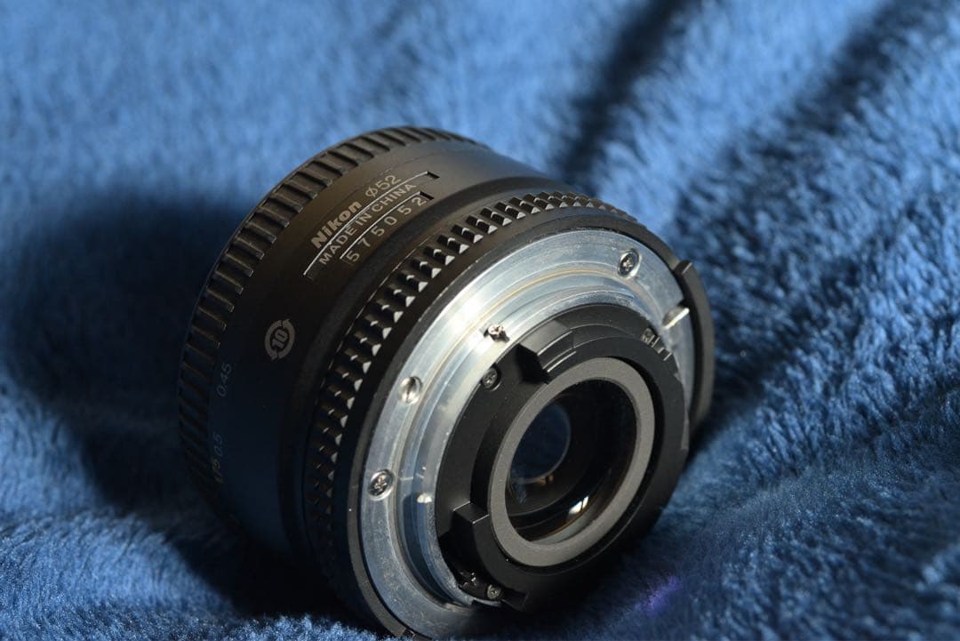 Nikon AF Nikkor 50mm f/1.8D 単焦点レンズ