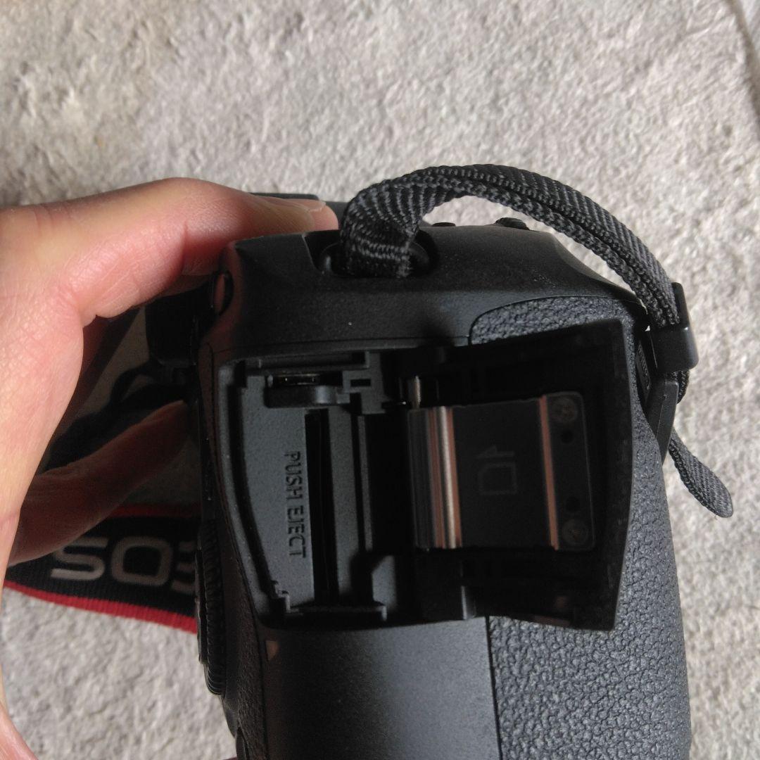 Canon EOS 6D デジタル一眼レフカメラ