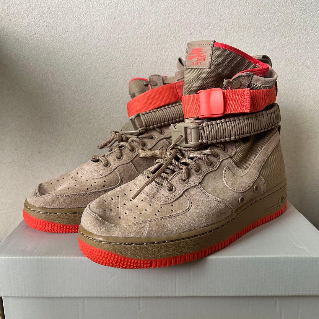 靴 NIKE SF AF-1