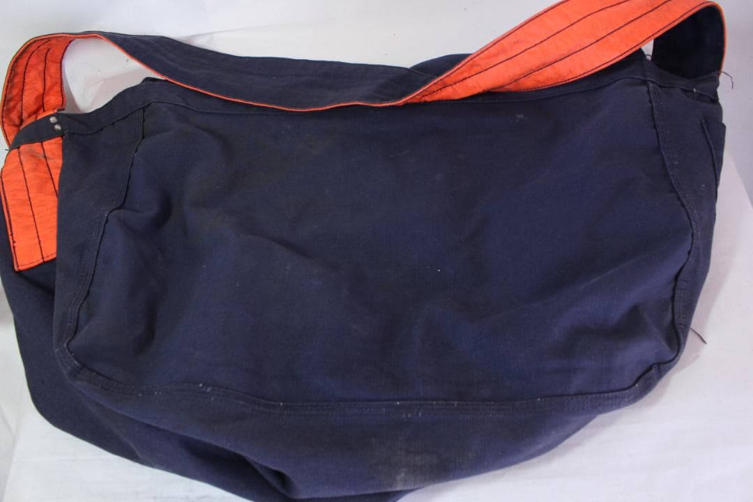 1960's　Chicago Tribune　ニュースペーパーバッグ　カバー付