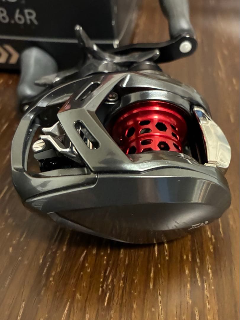 ダイワ アルファス AIR TW 8.6R 右 ベアリング、ドラグクリッカー追加