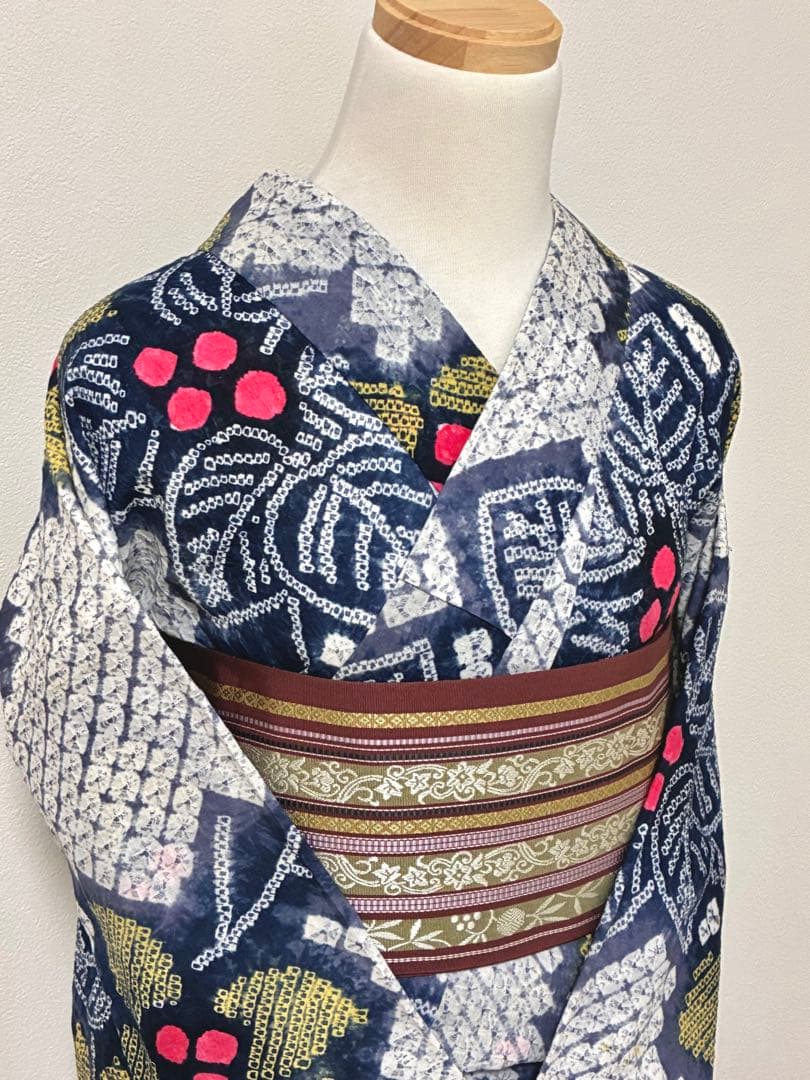 8の日セール　浴衣　有松鳴海絞り　赤い実の植物　裄67cm