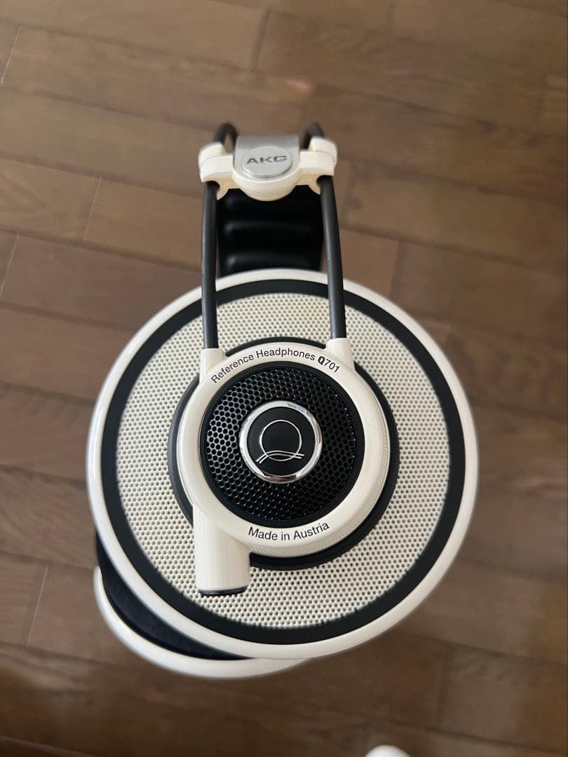 AKG Q701 開放型 モニター ヘッドホン ホワイト