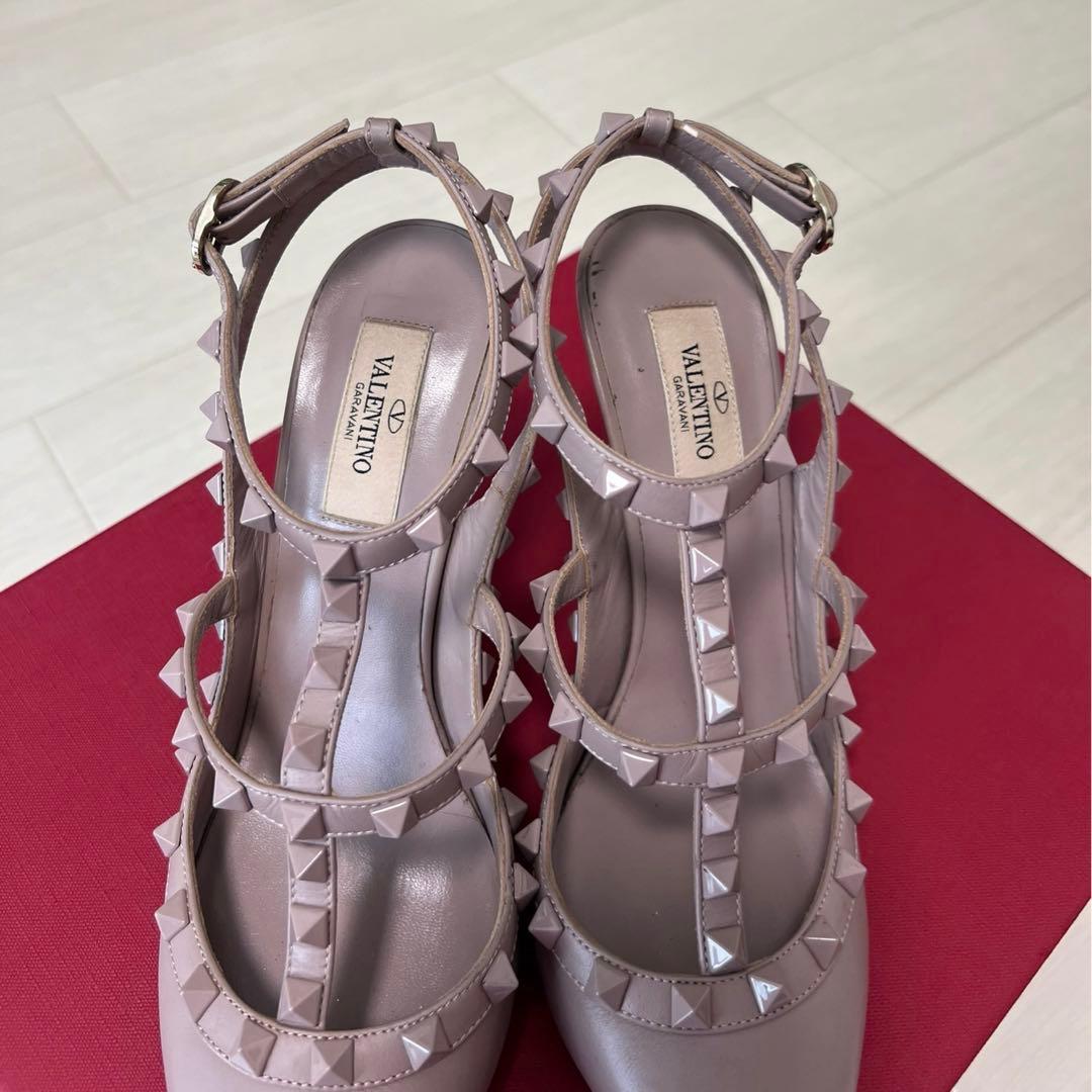 美品　ヴァレンティノガラヴァーニ　ロック　スタッズ　パンプス　37.5