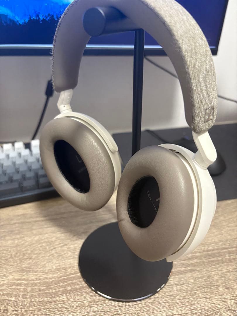 ゼンハイザー MOMENTUM 4 Wireless スタンド付き