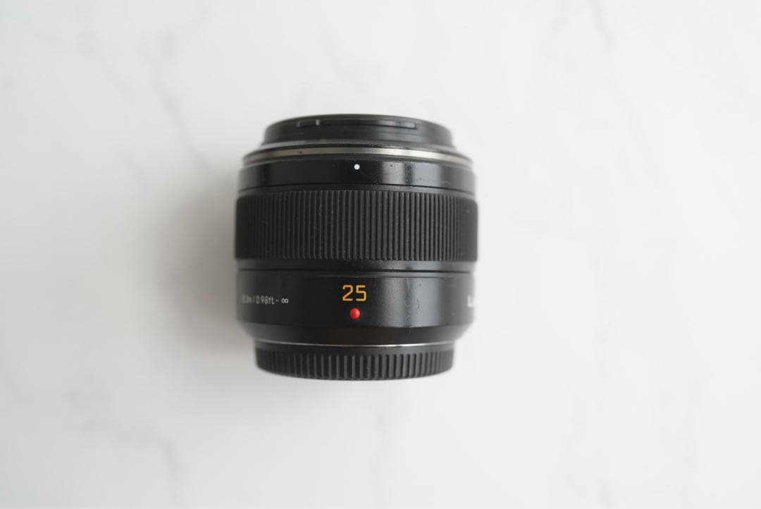 Panasonic summilux 25mm/F1.4 単焦点LEICAレンズ