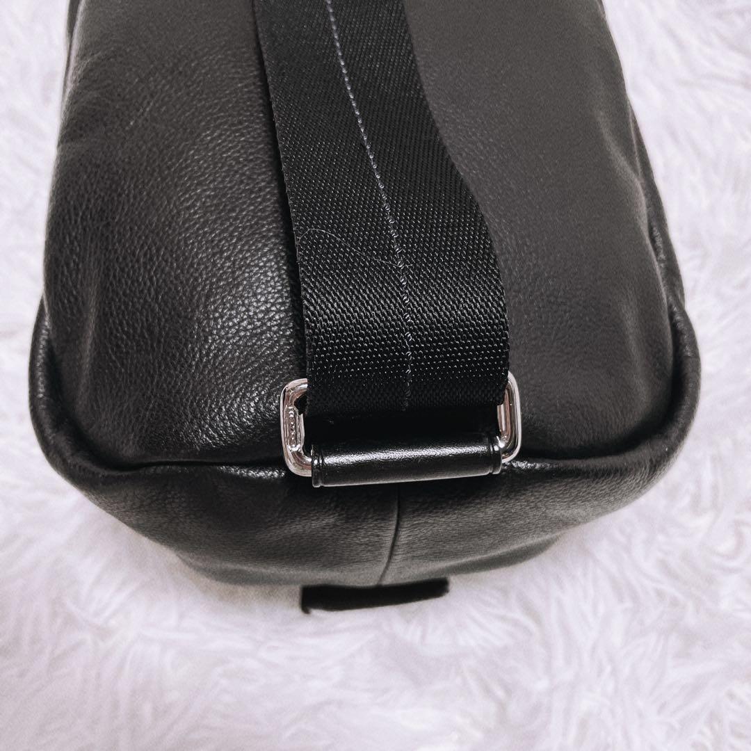 ☆tomo☆ 良品 COACH トンプソン ショルダーバッグレザー 黒