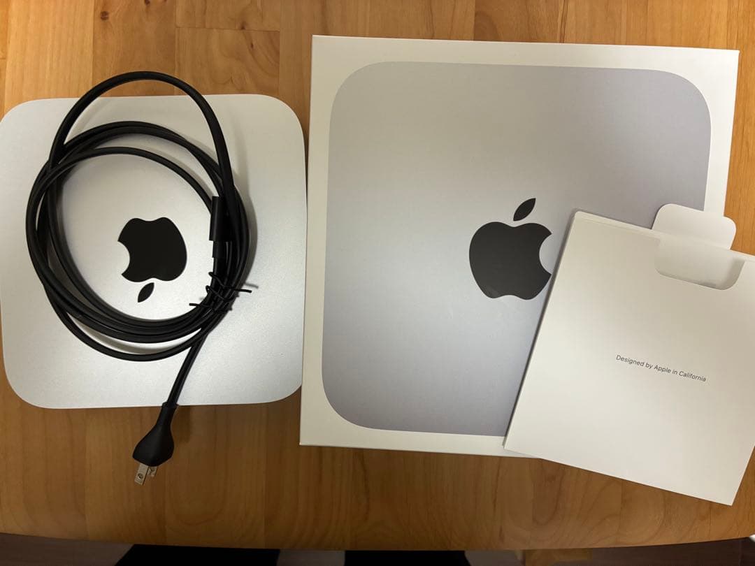 Apple Mac mini シルバー M1 8GB 256GB