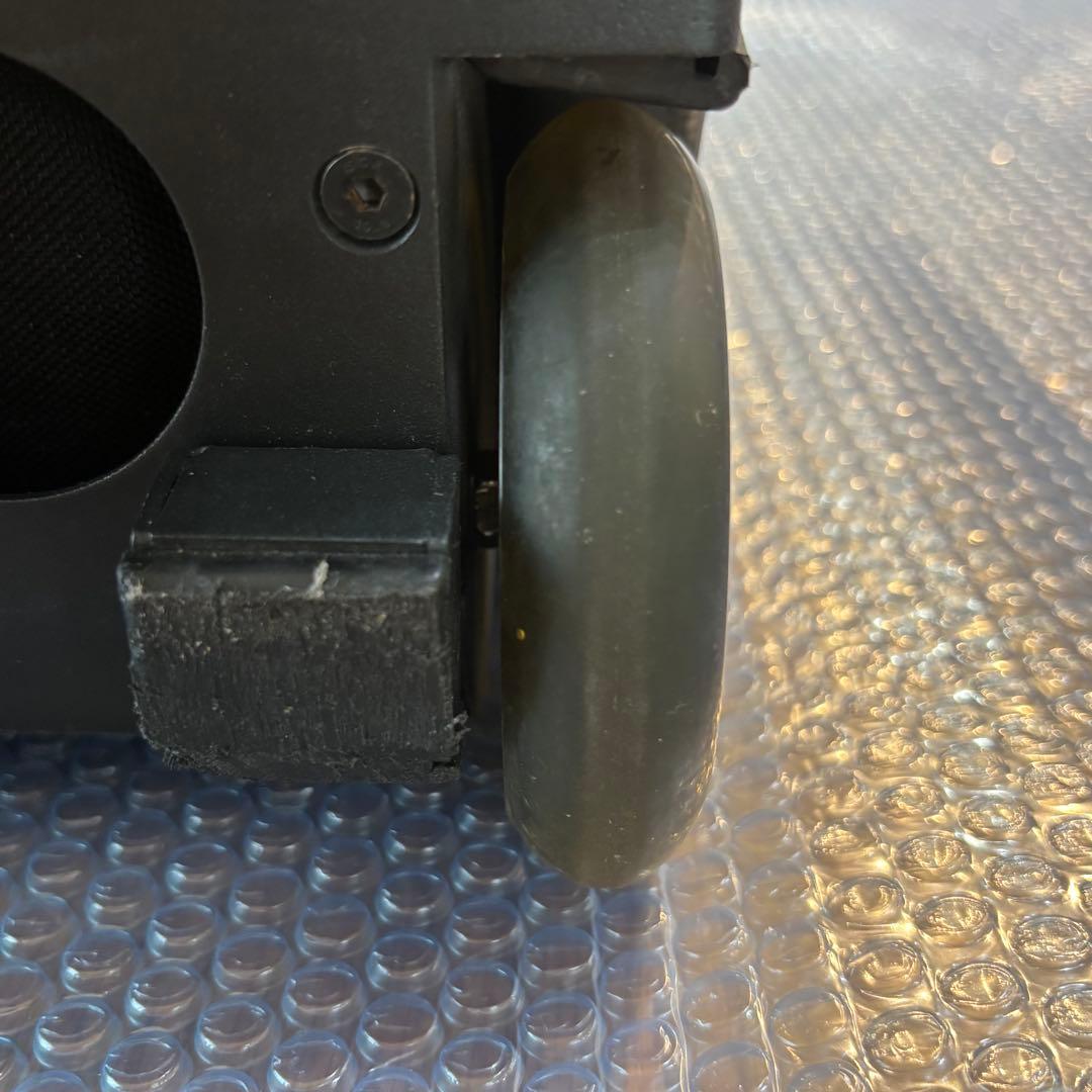 ZÜCA ズーカ フライヤートラベル　32L 機内持ち込　2輪　キャリーケース