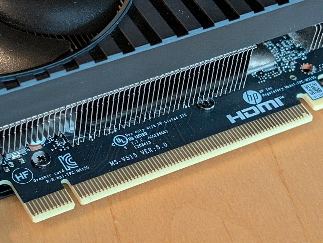 GeForce RTX 4060Ti 8GB：HP Victus 15L内蔵品