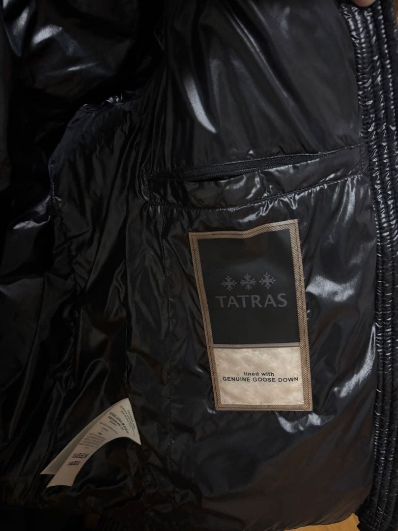 TATRAS ベルボ ダウンジャケット