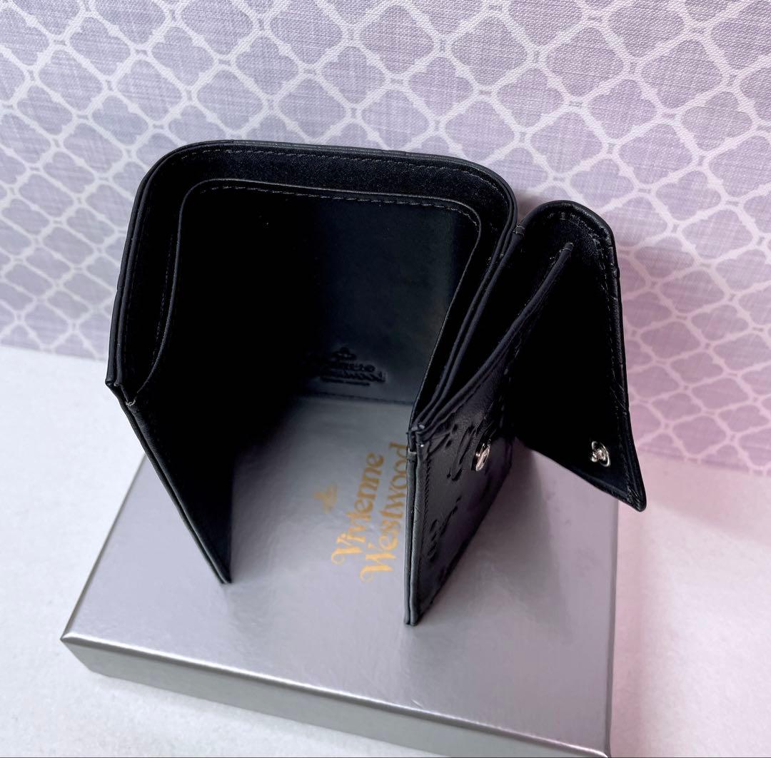 【内柄も素敵☆最新】Vivienne Westwood 三折財布 マットブラック