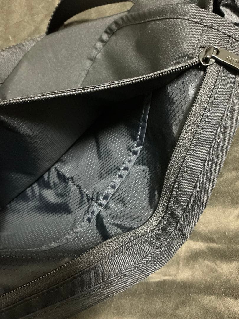 マンハッタンポーテージ ブラックレーベル メッセンジャーバッグ XXS