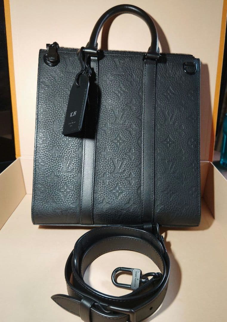 ルイ・ヴィトンM21884LOUISVUITTON サックプラ　トートバッグ