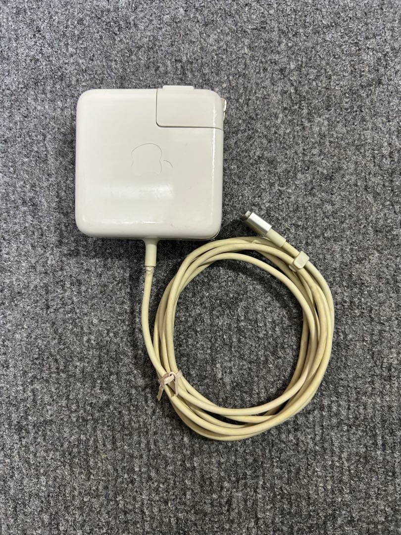 MacBook Air Early 2014 Corei5 4Gb 11インチ