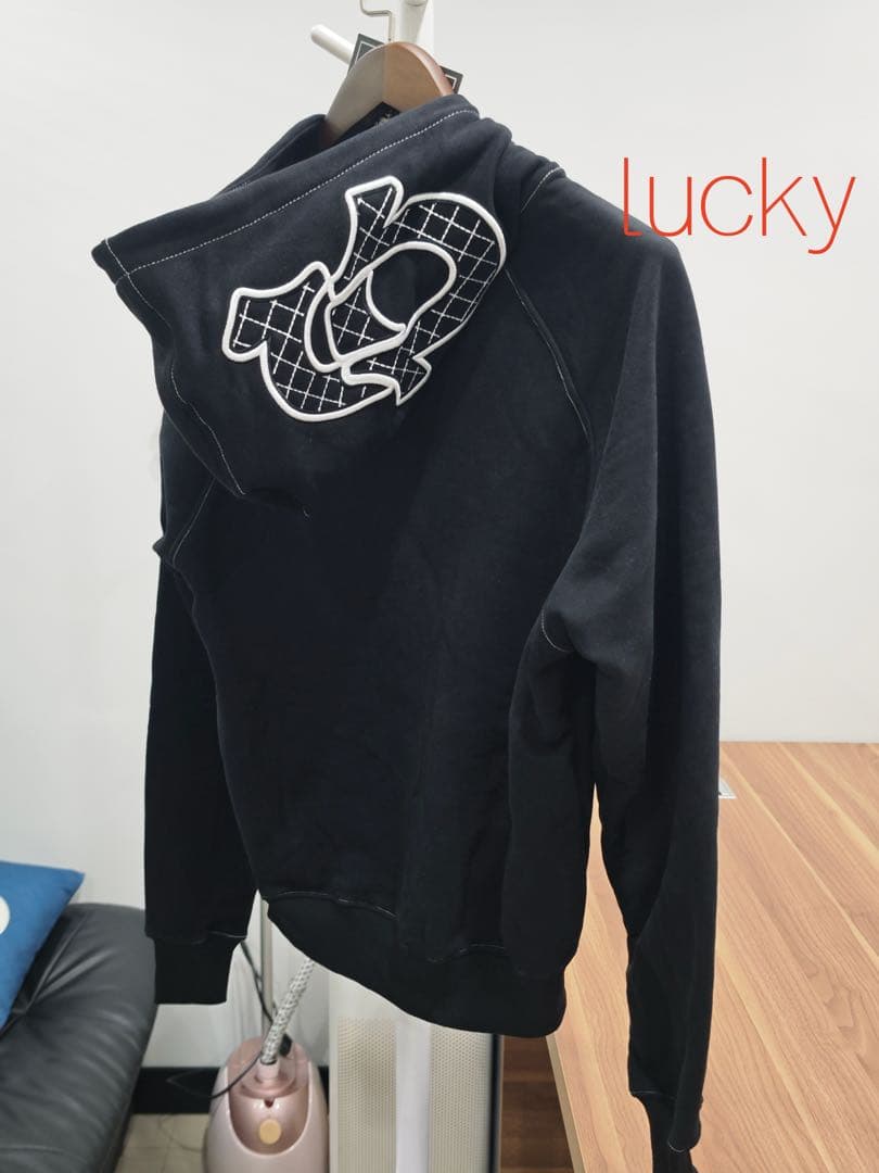 新品 6pm TRUE RELIGION ブラック パーカー セットアップ