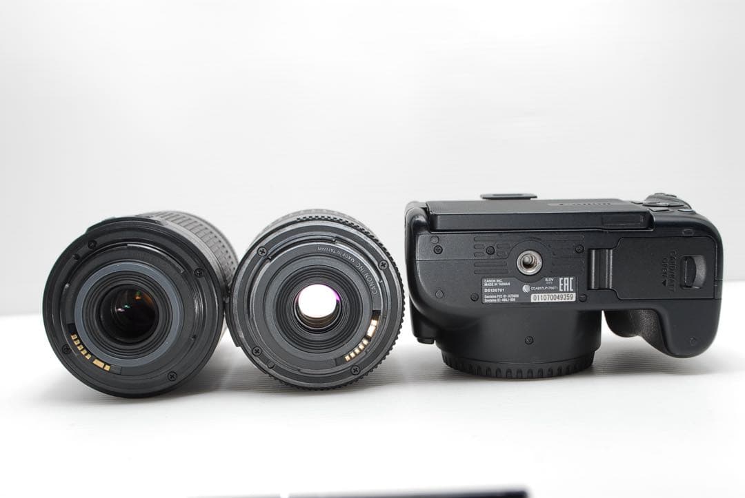 ❤️べこる様❤️Canon kiss X10 Wi-Fi機能付き 大人気 美品 両親