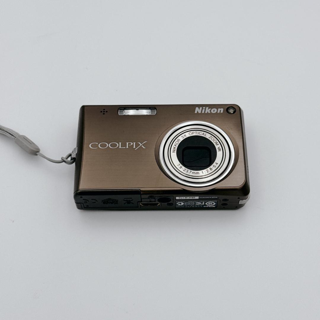 【美品】Nikon COOLPIX S700 デジタルカメラ ブロンズ
