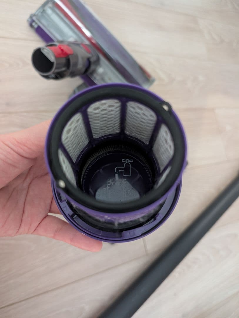 ダイソン サイクロン式 コードレス掃除機 dyson SV12 FF BK