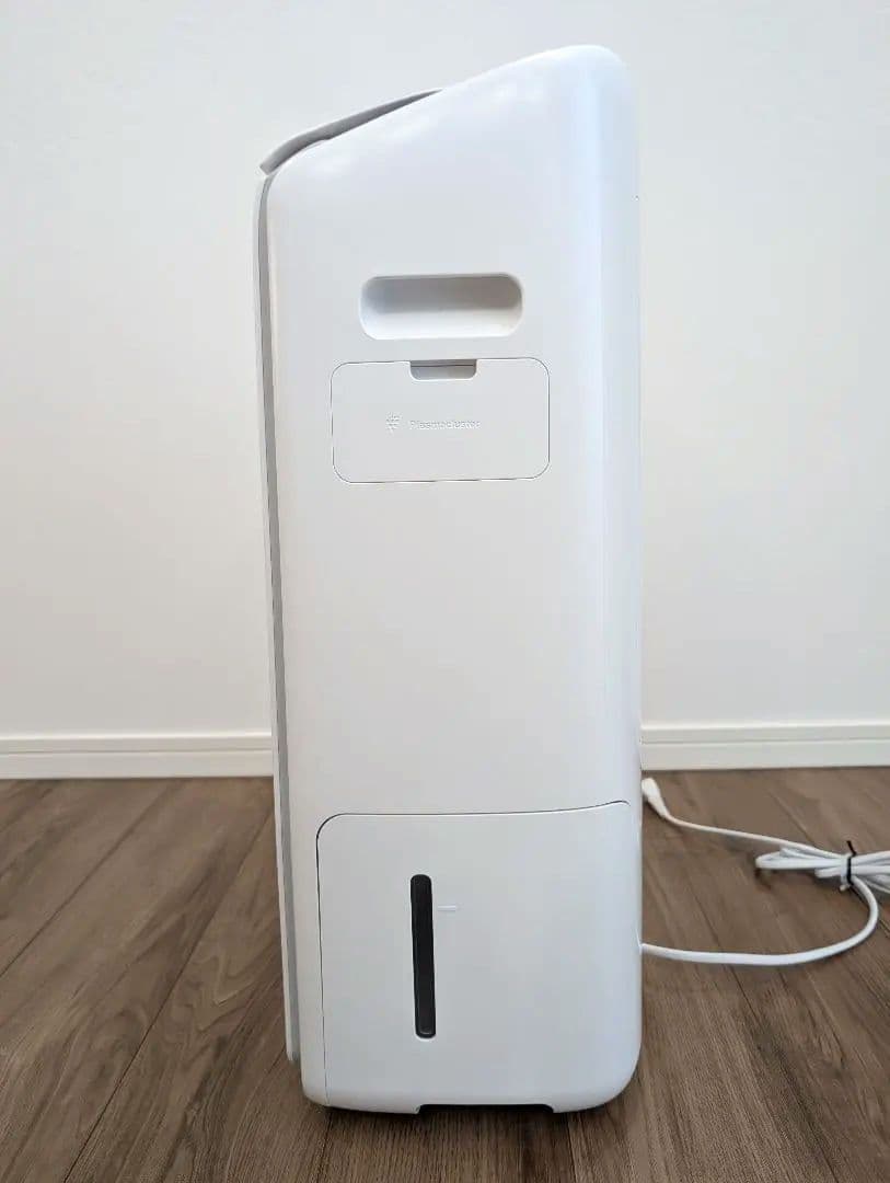 【2024年・美品】シャープ 衣類乾燥 除湿機 CV-SH150W