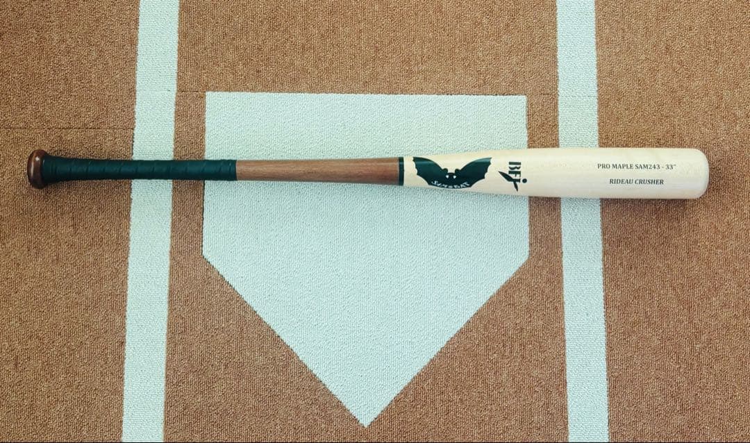 サムバット　SAMBAT 硬式木製バット 極美品　BFJ