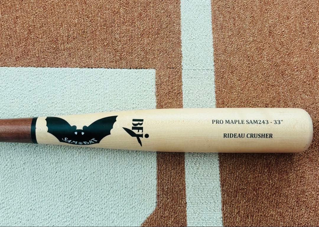 サムバット　SAMBAT 硬式木製バット 極美品　BFJ