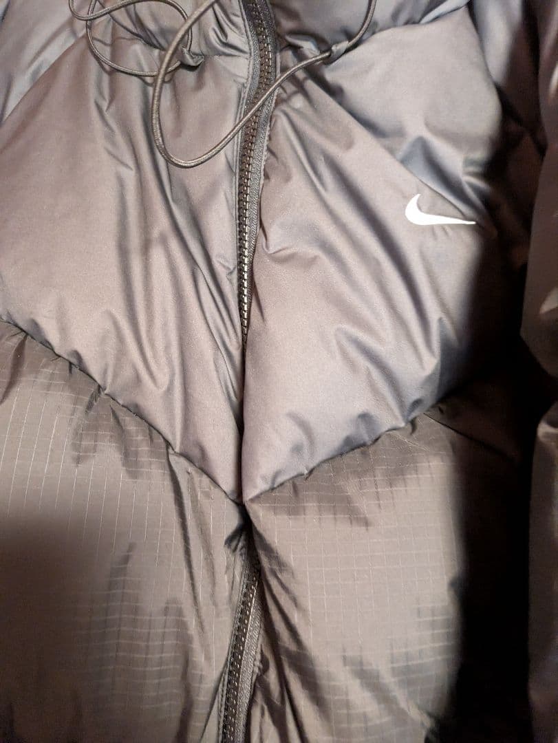 ナイキ スポーツウェア ウィンドパファー