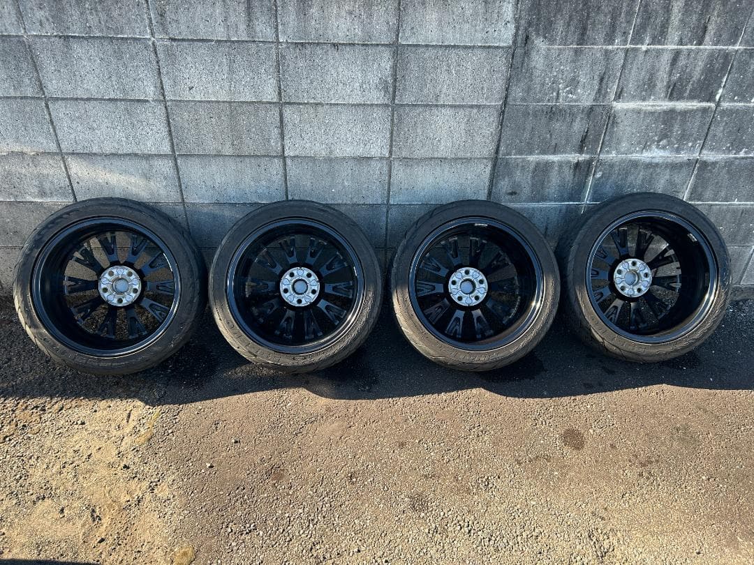 セイさん専用　トヨタ90ノア ヴォクシー純正オプション18インチ