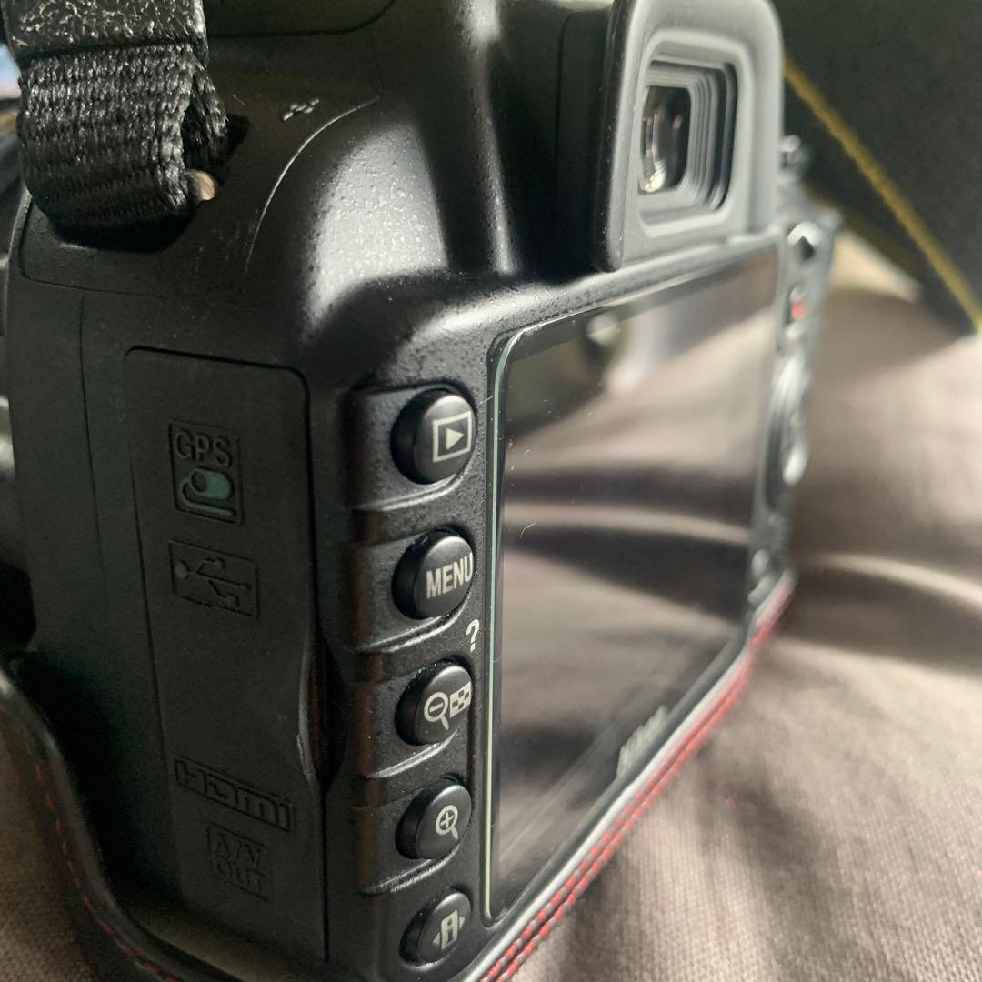 Nikon D3100 一眼レフデジタルカメラ