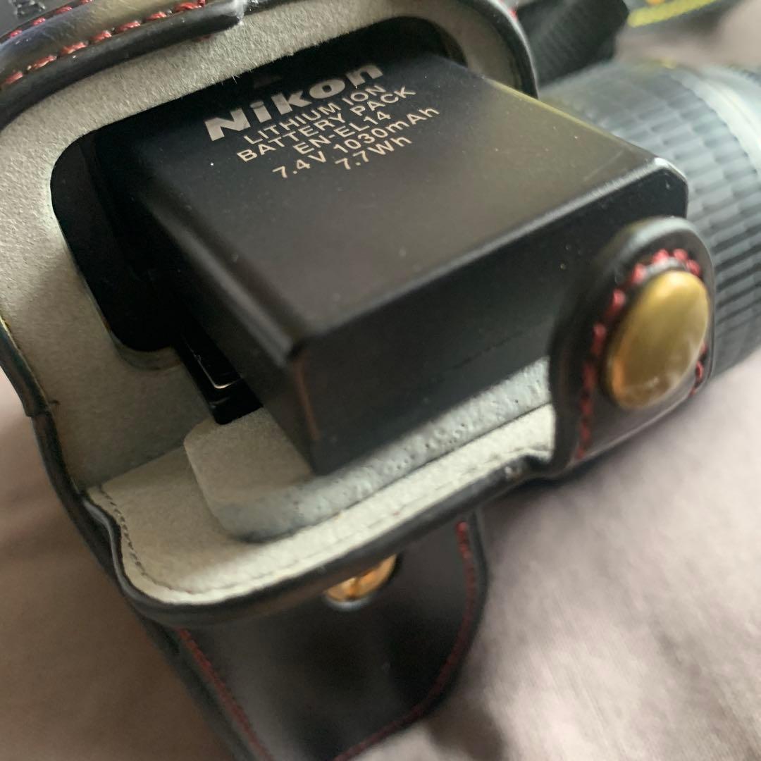 Nikon D3100 一眼レフデジタルカメラ