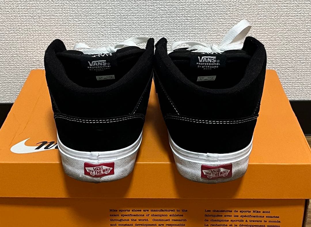 VANS HALF CAB ハーフキャブ ブラック/ホワイト 27.5cm