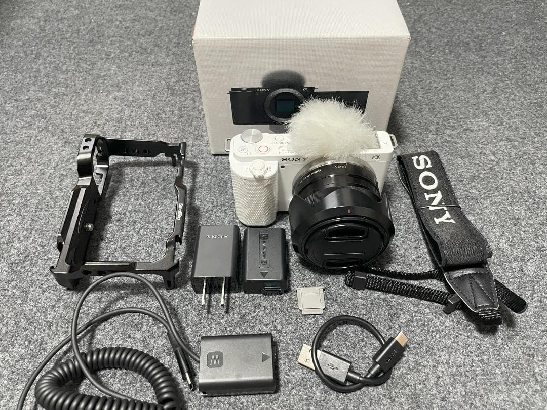 SONY ZV-E10 ホワイト ミラーレスカメラ SEL35 1.8OSS