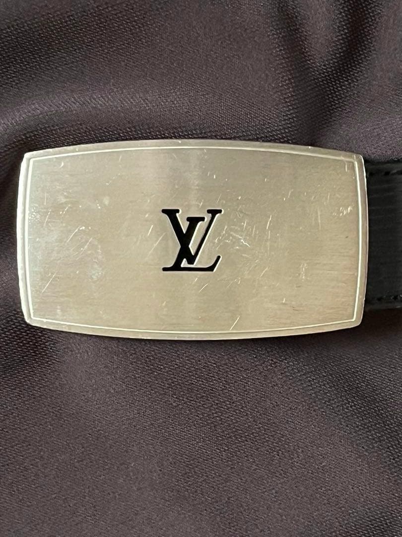Louis Vuitton ルイヴィトン　メンズベルト　エピ　美品　ブラック