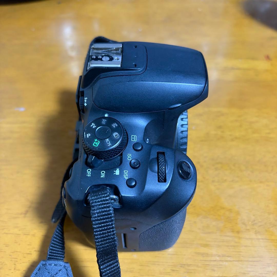 Canon EOS kiss X10i ダブルズーム 一眼レフカメラ