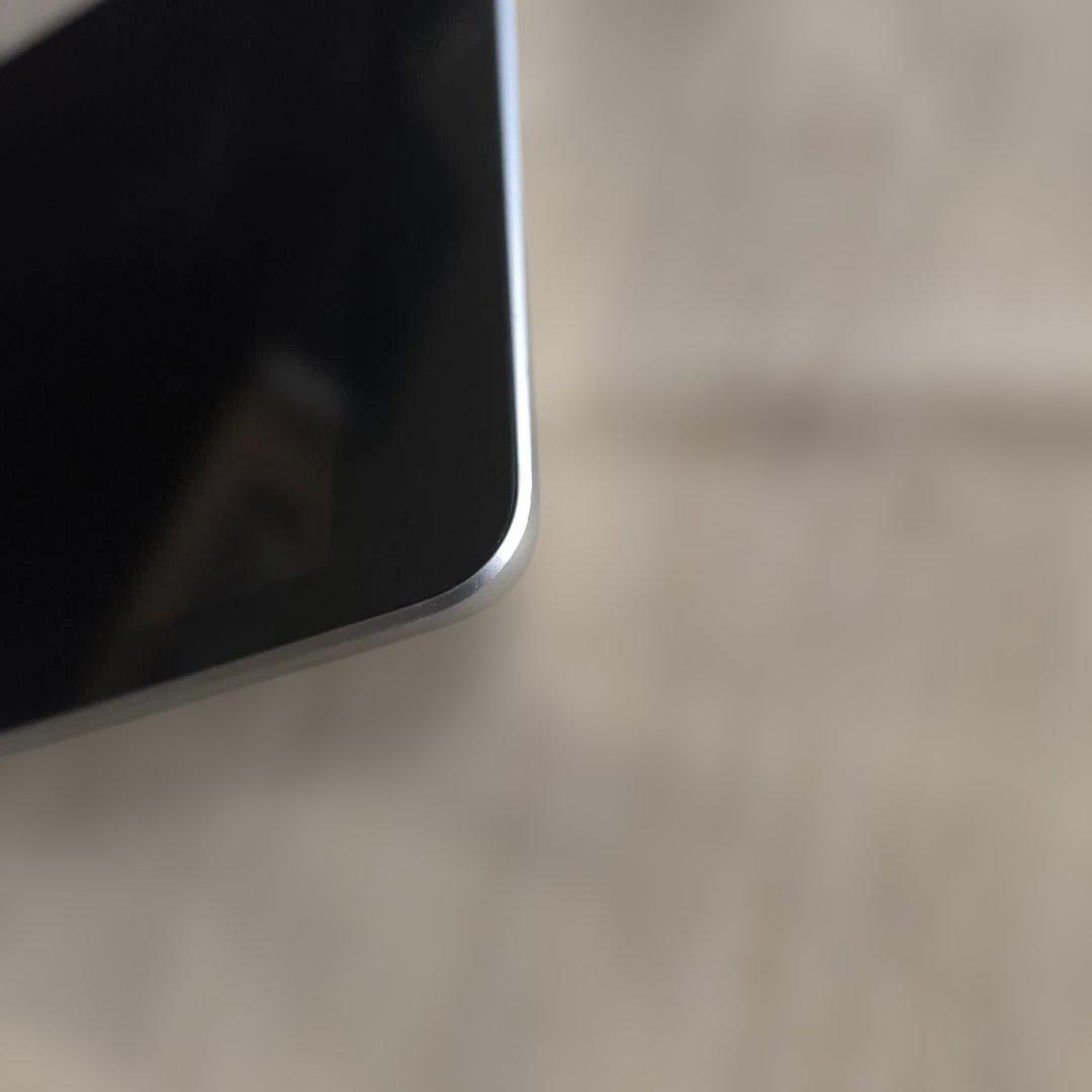 iPad 第9世代 Wi-Fi+Cellular 64GB 90％