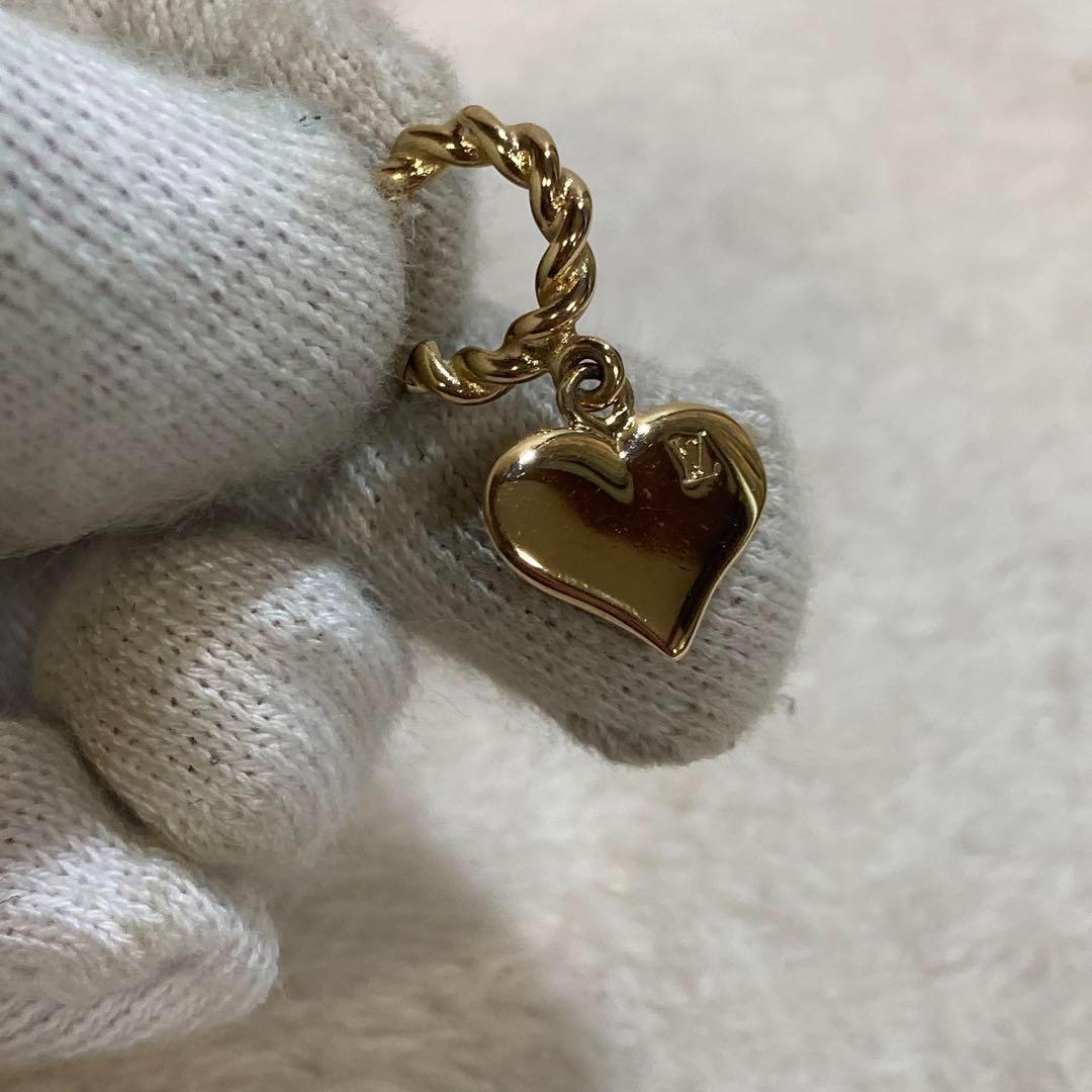 ！美品！　ルイヴィトン　ハート　ゴールドピアス