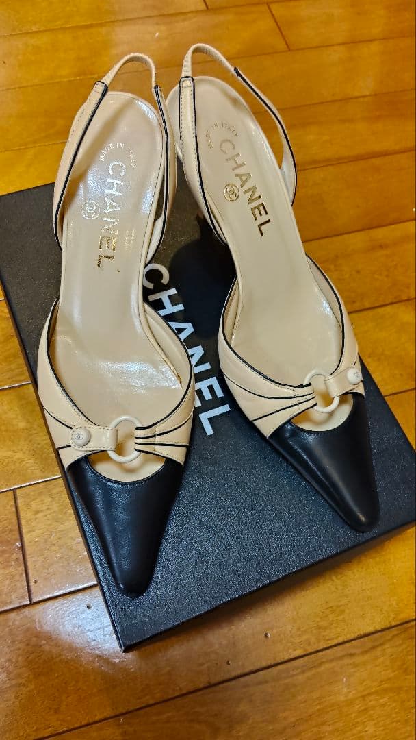 CHANEL ベージュ ブラック スリングバックパンプス