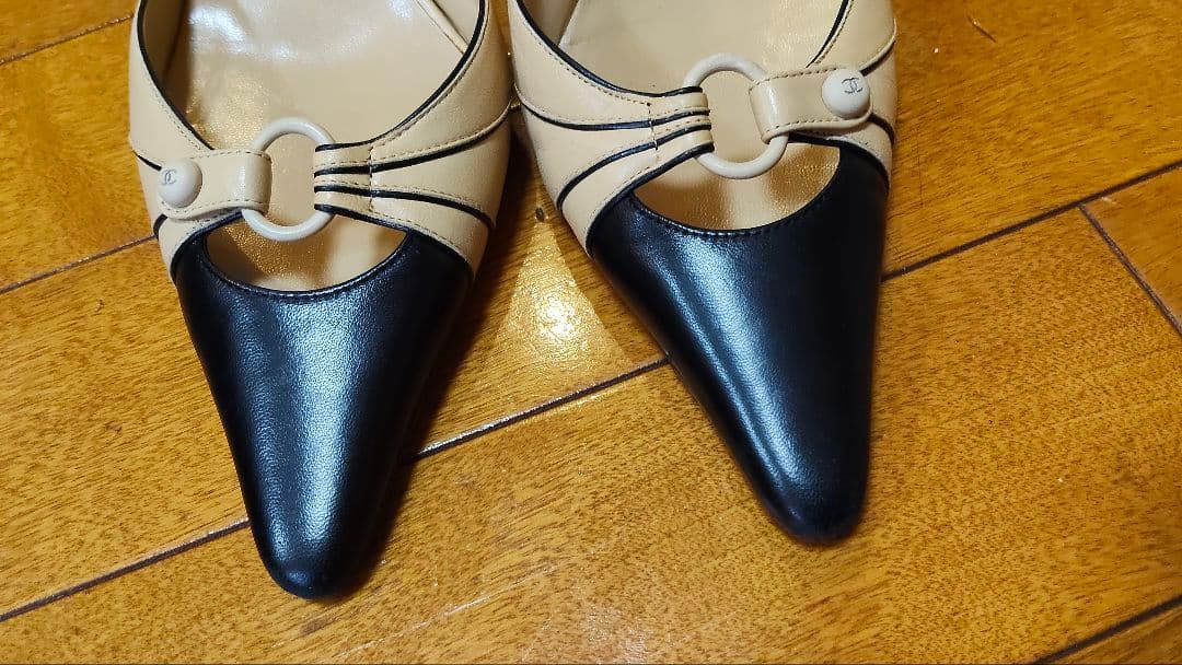 CHANEL ベージュ ブラック スリングバックパンプス