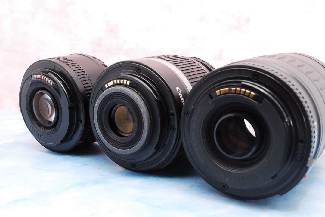 Canon Kiss X10★豪華トリプルレンズ★一眼レフカメラ★スマホ転送