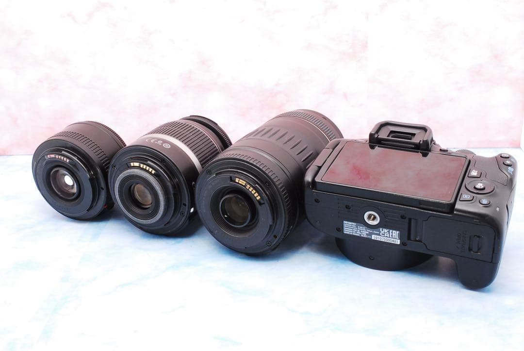 Canon Kiss X10★豪華トリプルレンズ★一眼レフカメラ★スマホ転送