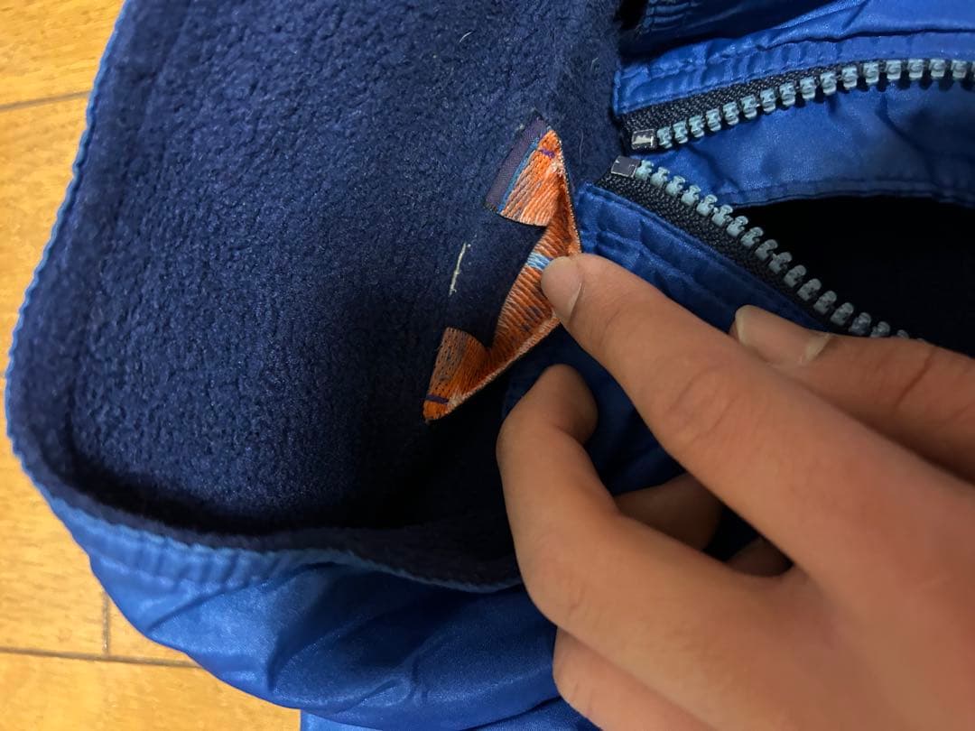 Patagonia ナイロンジャケット シェルドシンチラ　青