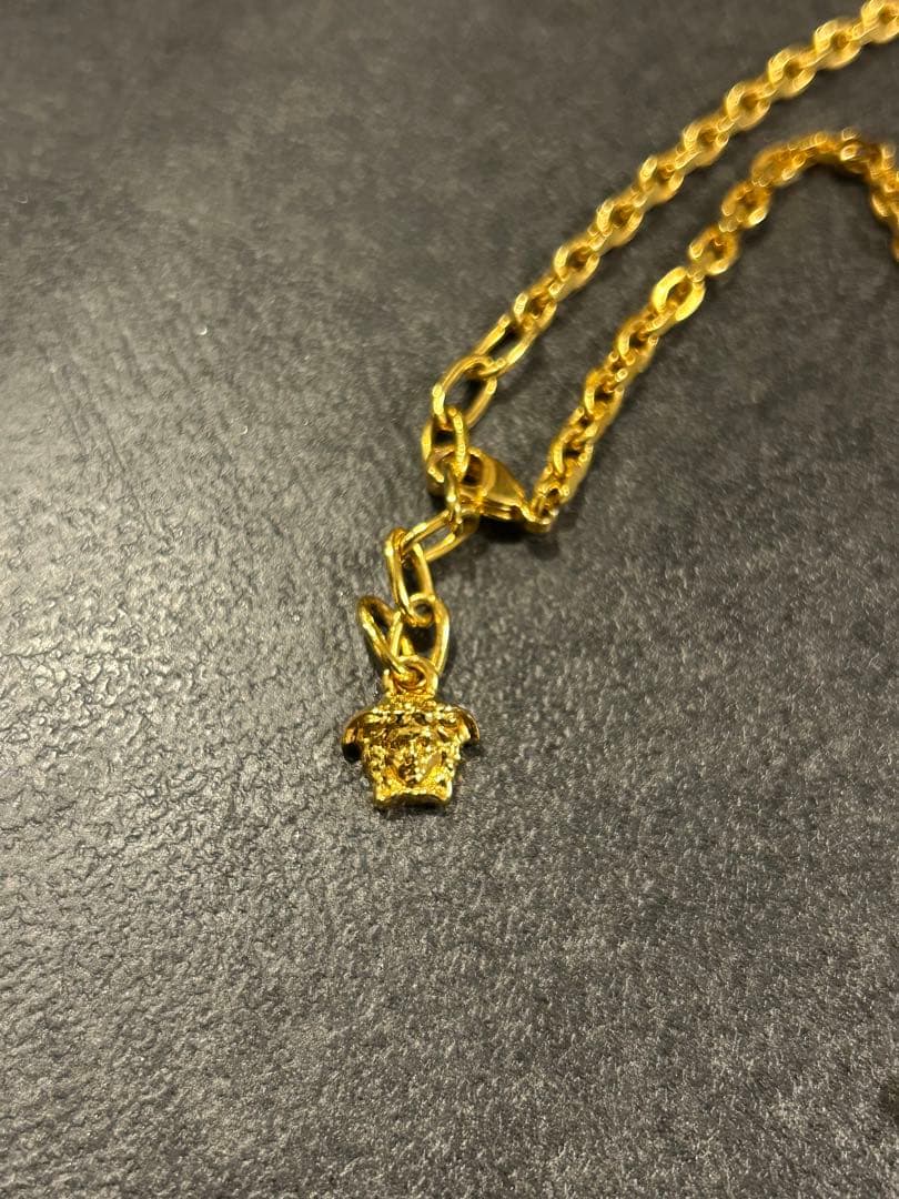 VERSACE ヴェルサーチ　ネックレス　ゴールド
