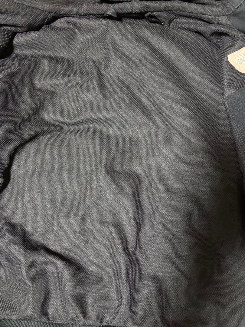 Carhartt アクティブジャケット　黒　USA製