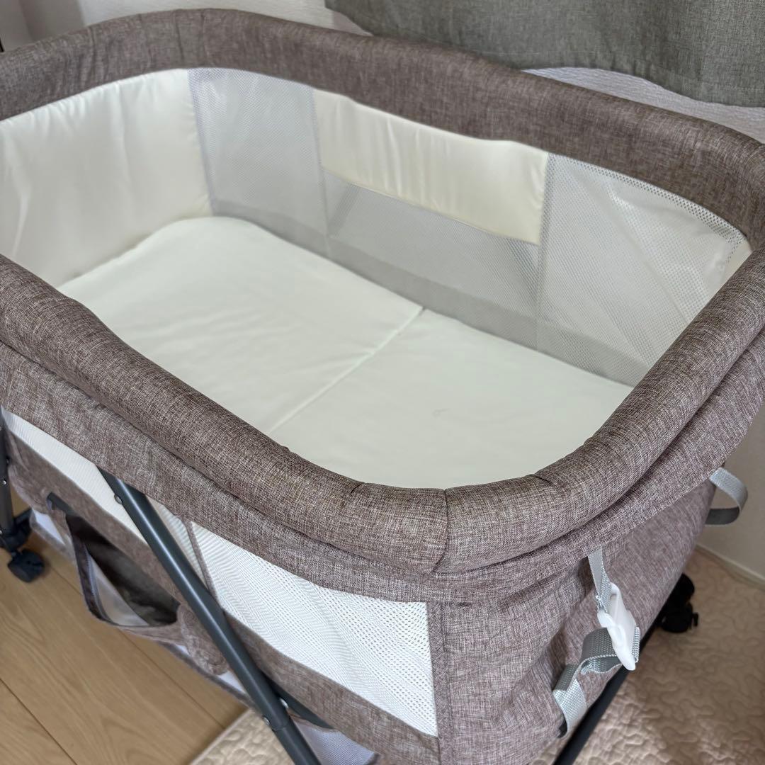 zoobly ベビーベッド　折り畳み