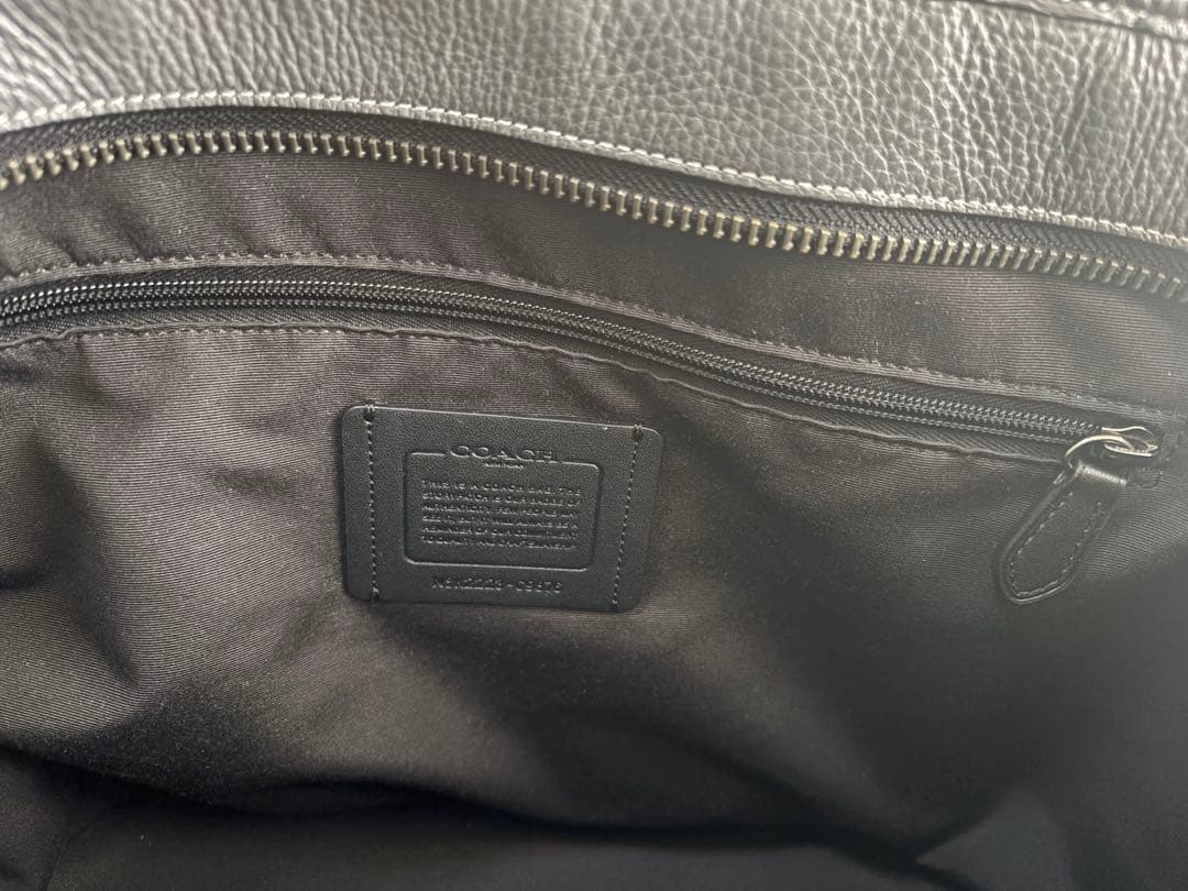 COACH ブラック レザートートバッグ グレーに近い色です