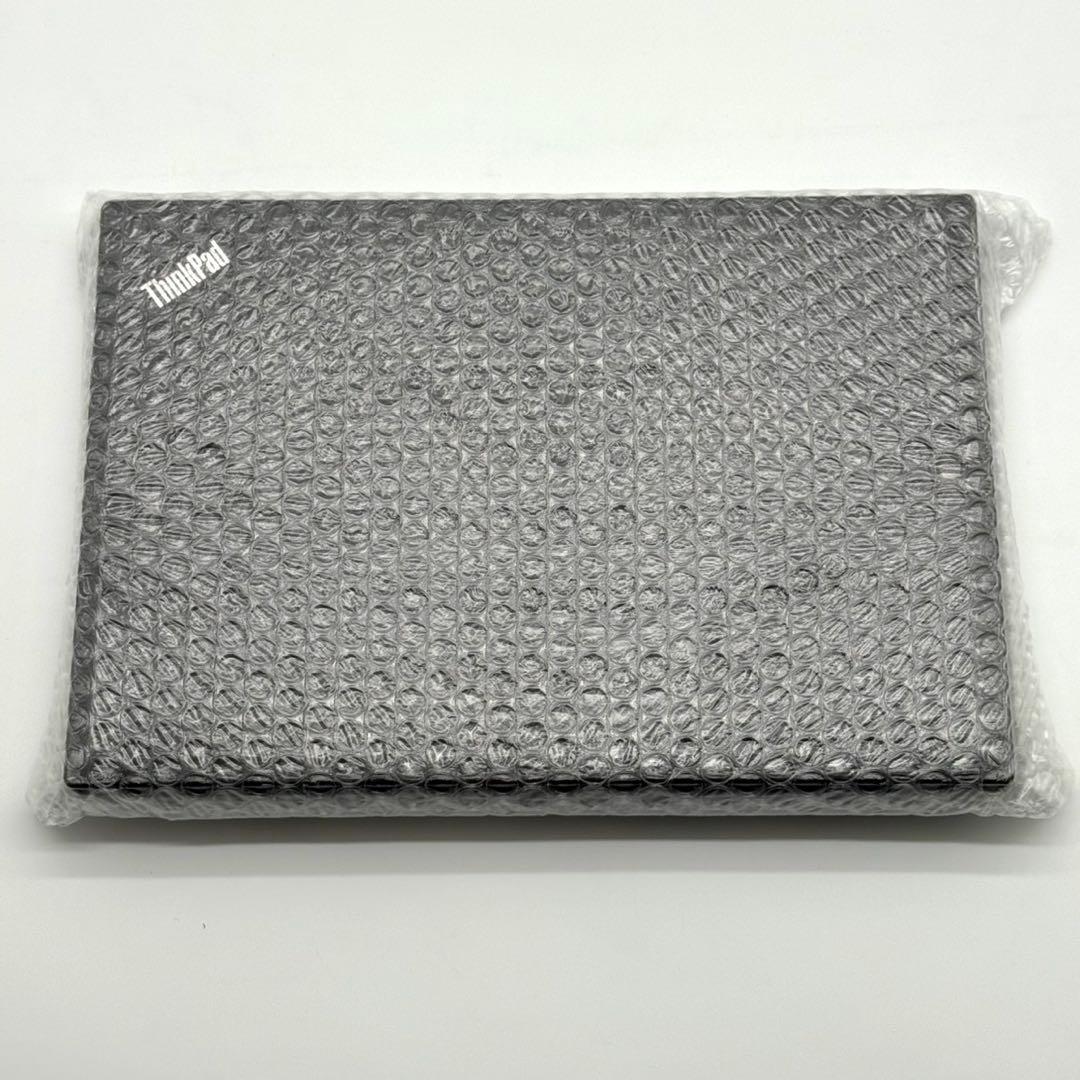 ノートパソコン 7世代 レノボCORE i7メモリ4GB ストレージ無し