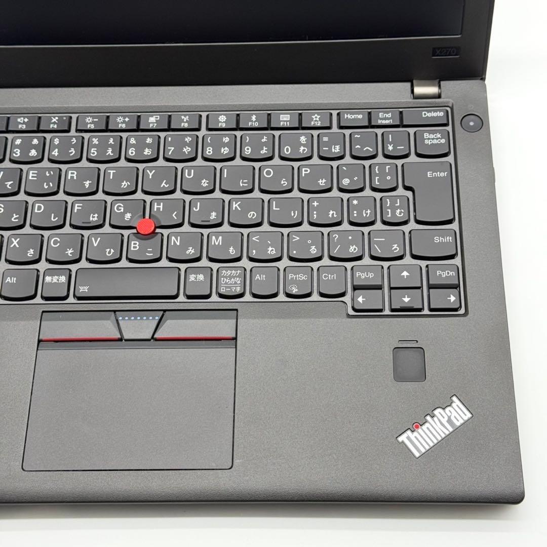 ノートパソコン 7世代 レノボCORE i7メモリ4GB ストレージ無し