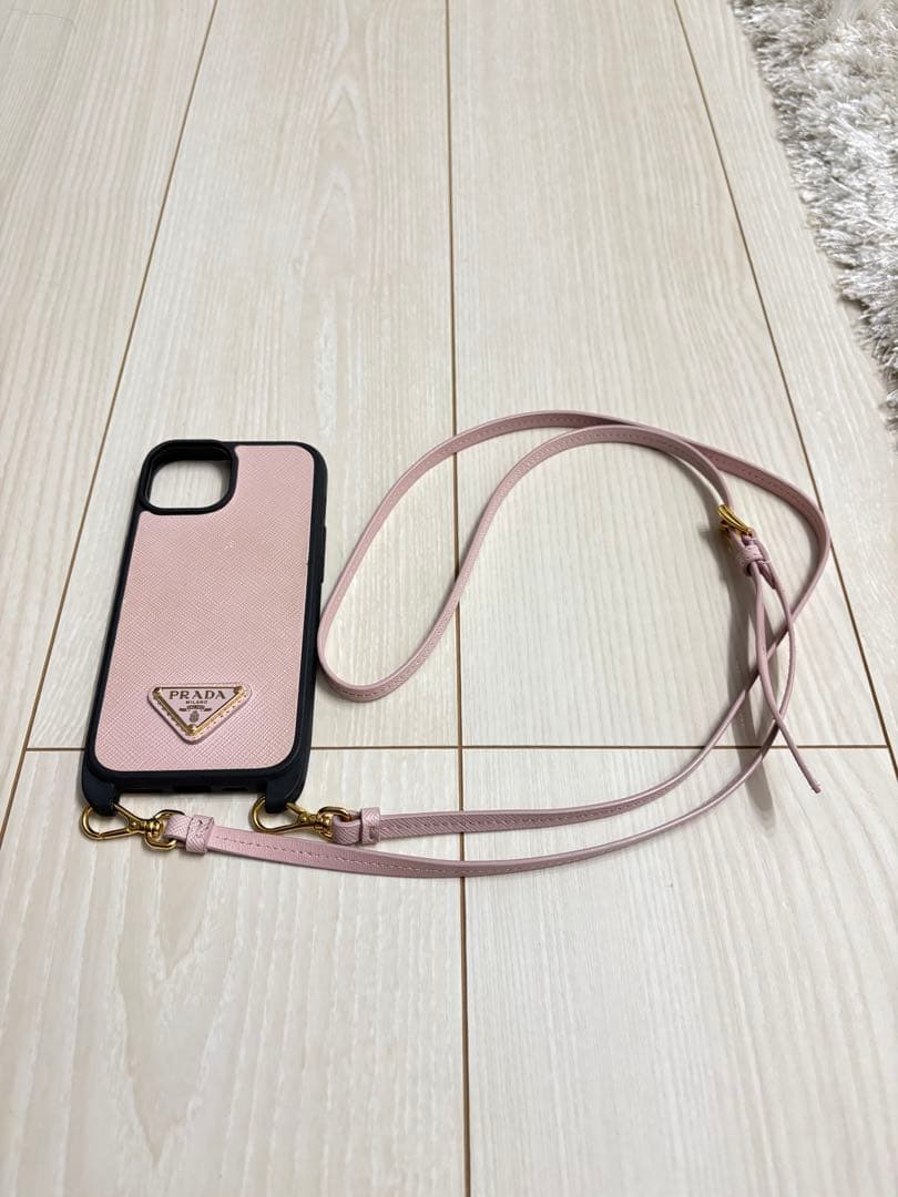 さ*ぼ様 PRADA レザー iPhoneケース ストラップ付きピンク