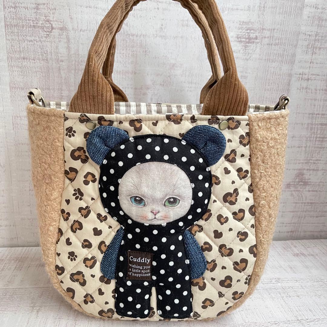 牡*❁様 ラウンドトートバッグ＊コヤンイサムチョン