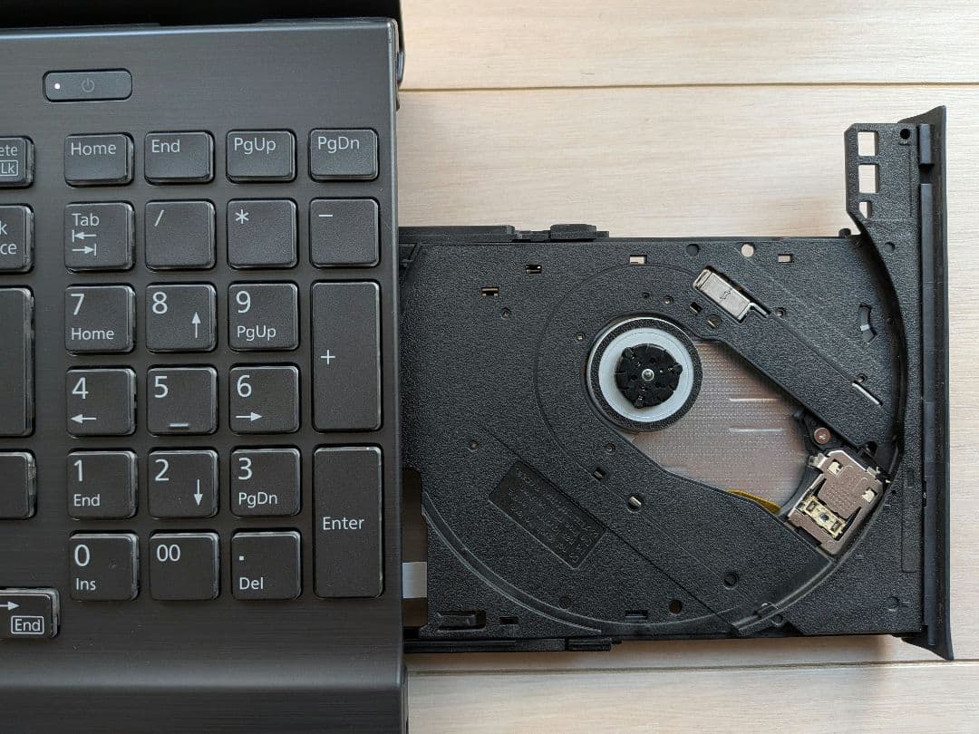 ​富士通 LIFEBOOK AH50/H3 | Ryzen 7 | 16GB